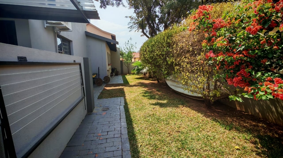 3 Bedroom Property for Sale in Waterval East North West